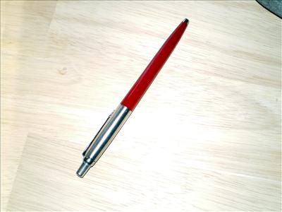 traditional parker pen