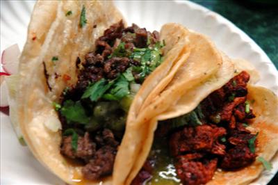 Lucha´s Tacos.