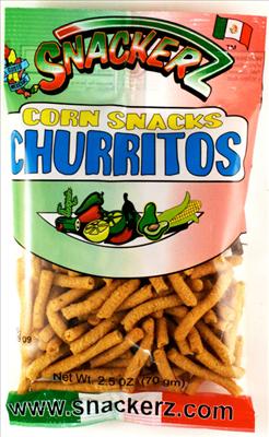 Bolsa de churritos con salsa y cueritos.