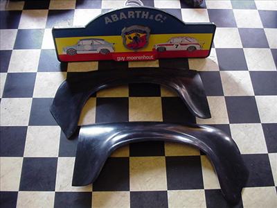 Rear wings