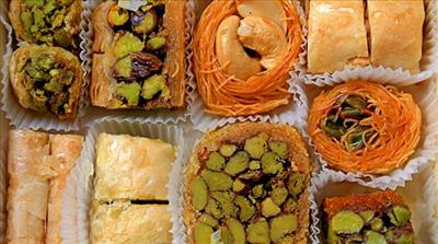 mixed baklava