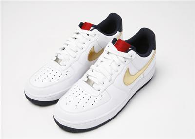 Nike 4
