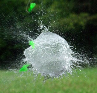 Bombe à eau