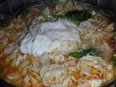 MEE MAGGI