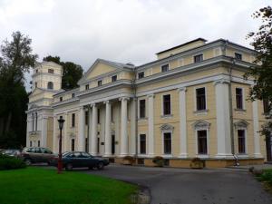 Verkiai estate