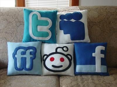 cybertronic pillows
