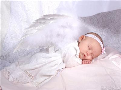 bébé fille ange