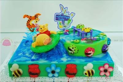 Winnie The Pooh Jelly Cake