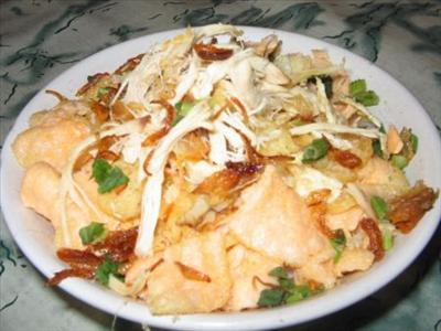 bubur ayam (chicken porridge)
