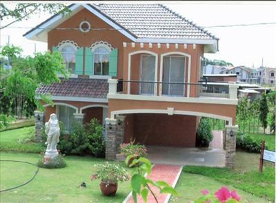 Bahay at Lupa