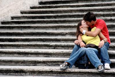 steps kiss
