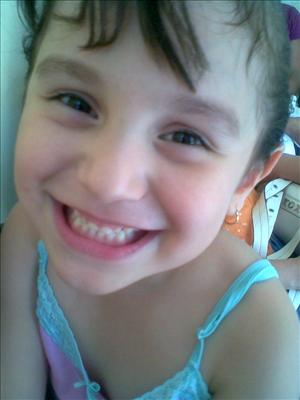 regala una linda sonrrisa