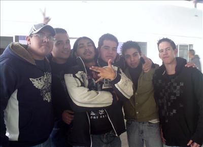 abrazo de banda