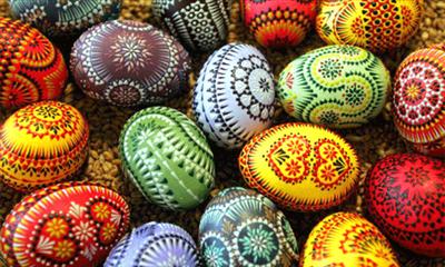 Art chocolate eggs