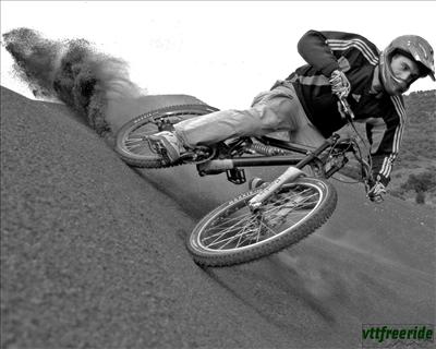 Unknown rider from vttfreeride.com 