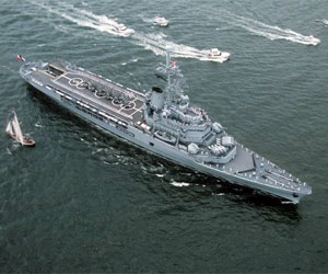 Jeanne d'Arc Helicopter-Class Assault Ship/Helicopter Carrier