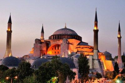 AYASOFYA CAMİİ