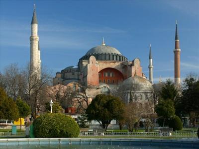 AYASOFYA CAMİİ
