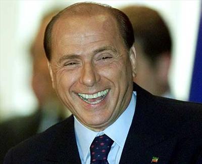 un pupazzo di berlusconi