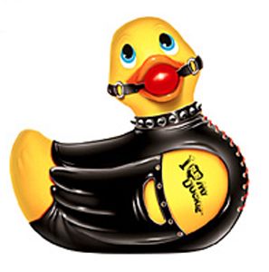un canard sado hmmmmmmm!