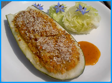 Courgette farcie végétalienne