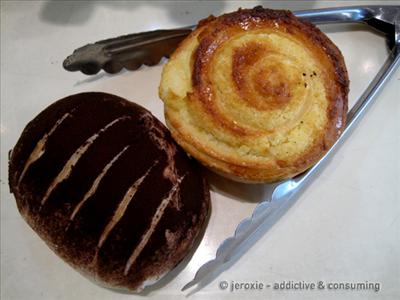 Tiramisu And Coconut Bun