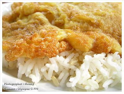 ข้าวไข่เจียว