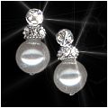 Snow Pearl Earrings