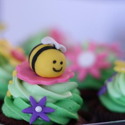 spring cupcakes