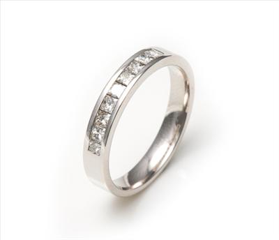 Aniversery Ring