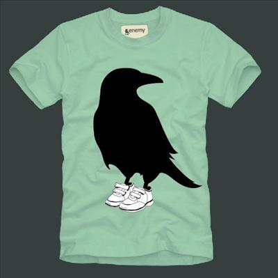 Camiseta de Cuervo Zapatos