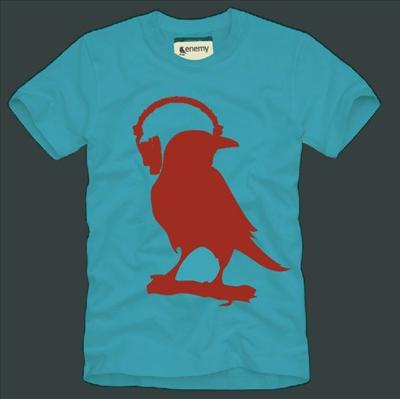 Camiseta de Cuervo Audifonos