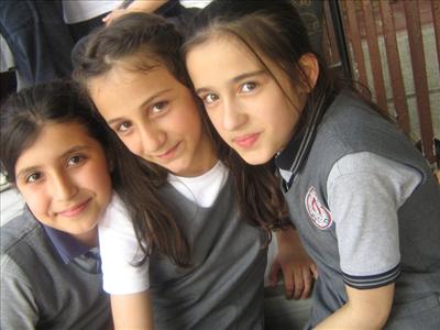 nursena ebrar ve neslihan