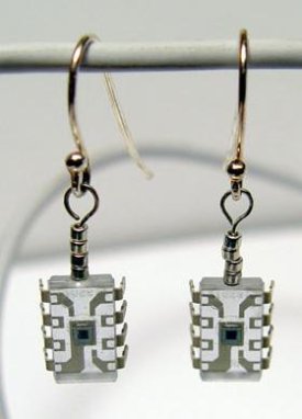 Chip earings