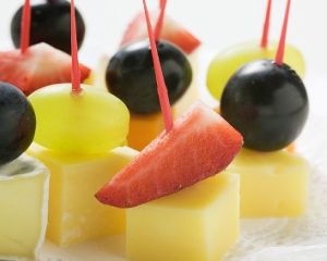 Formaggio e frutta