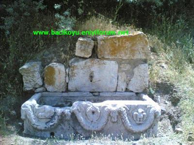 Tarihi Emire Çeşmesi