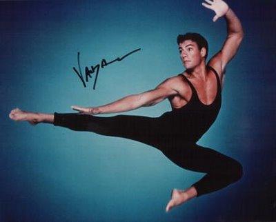 coup de pied sauté (JCVD niveau 2)