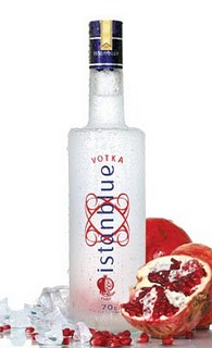 İSTANBLUE VODKA NAR AROMALI