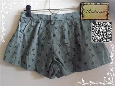 Blue short pants