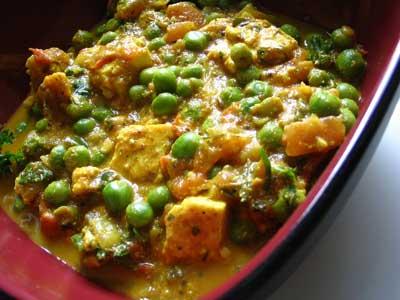 matar paneer