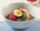 Bibim-naengmyeon