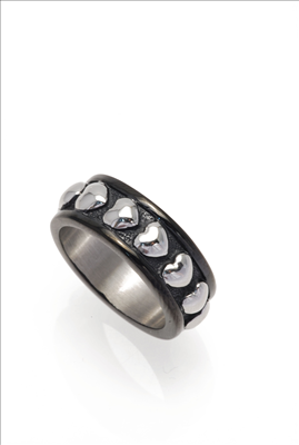 Black and silver stainless steel heart-shape ring