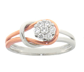 Ring with diamonds