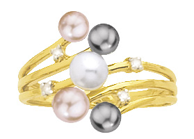 Gold ring with Pearls