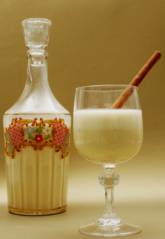 Botella de coquito