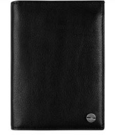 Kenneth Cole New York Washed Leather Pass Case.
