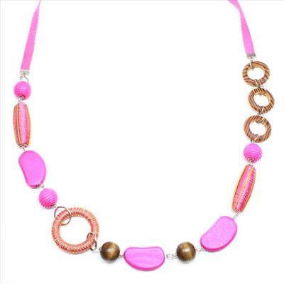 Pink Wood Thread Necklace