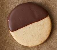 Half dip cookie
