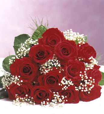 Bundl of Red Roses