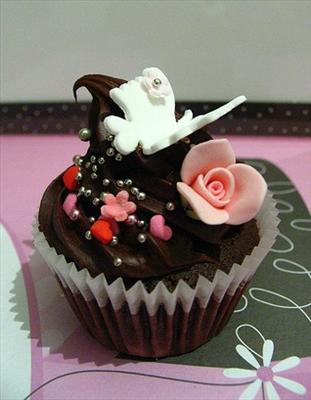 rose cupcake